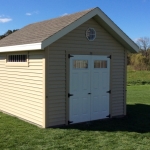 East Troy WI 10x15 with transom & octagon windows